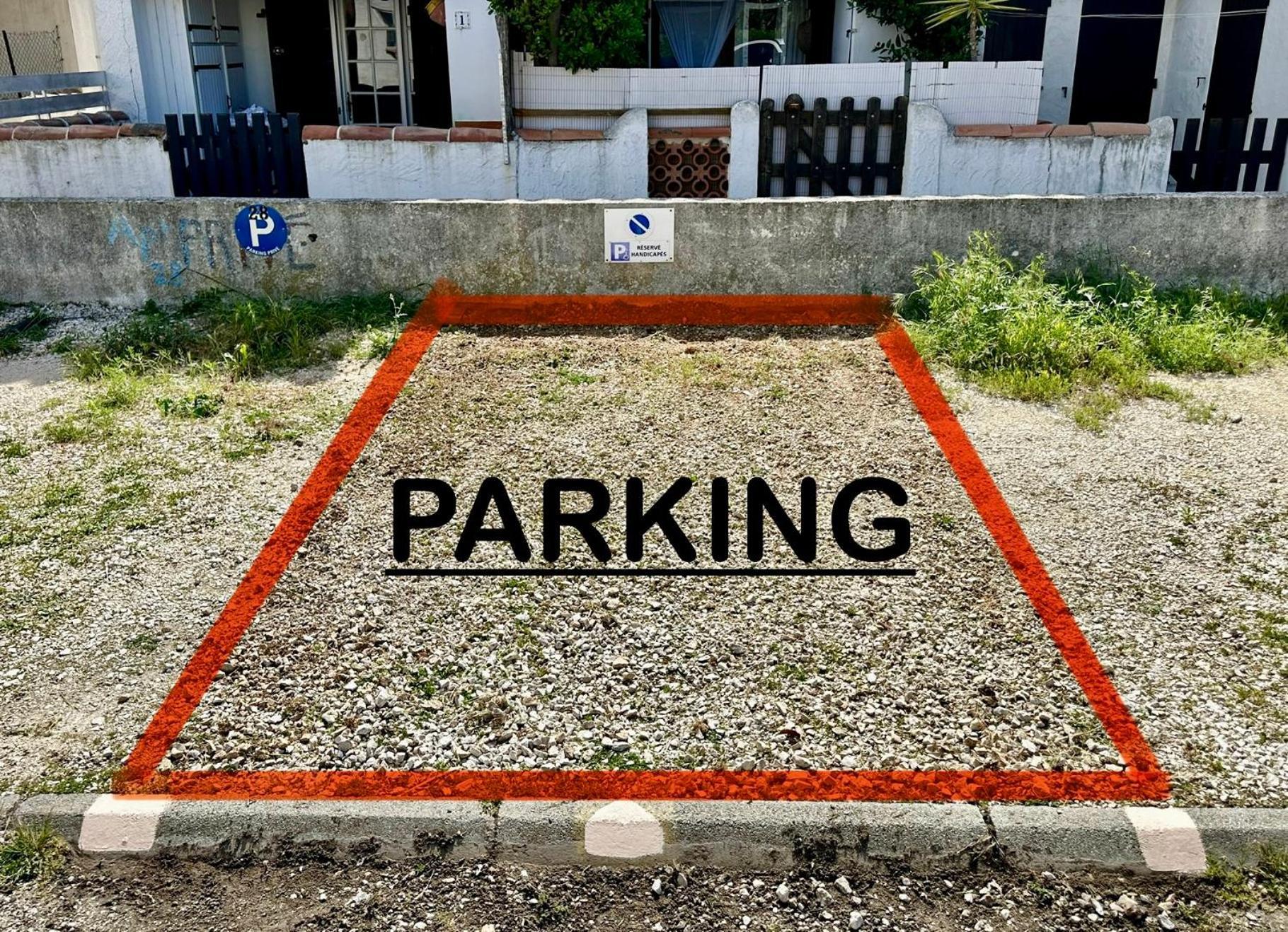 Appartement Climatise Avec Chambre Et Parking Privatif Locations Vld Camargue Saintes-Maries-de-la-Mer Exterior photo